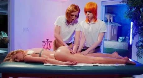 Потрясающие снимки обнаженных Кензи Энн и Джин Голливуд 5